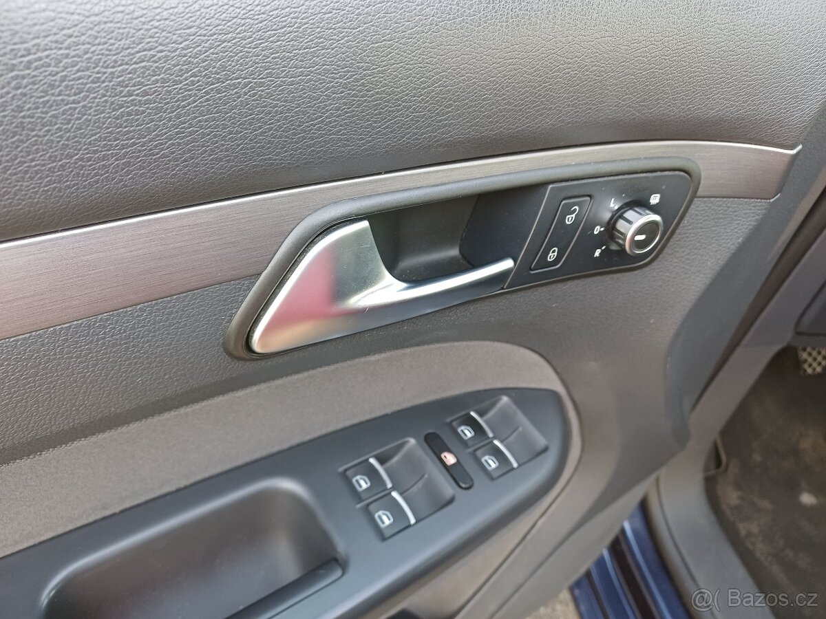 Volkswagen Touran 2,0 TDi 103KW 2010 - VELKÁ SLEVA - 11