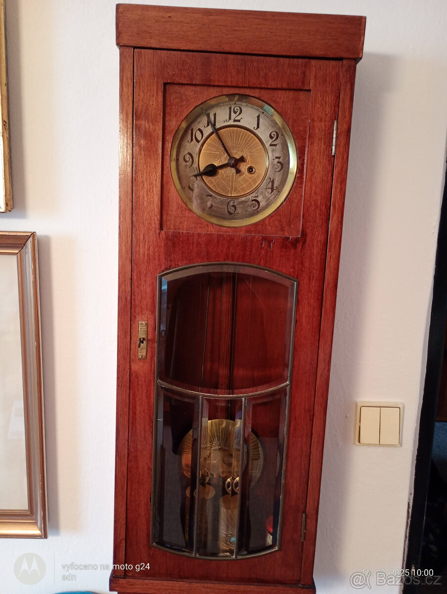 Starožitný set / vše ořech / - vleze se do výtahu - 11