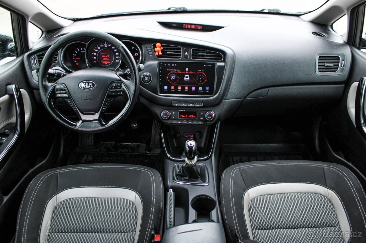 Kia Ceed 1.6 CRDi Platinum - 11