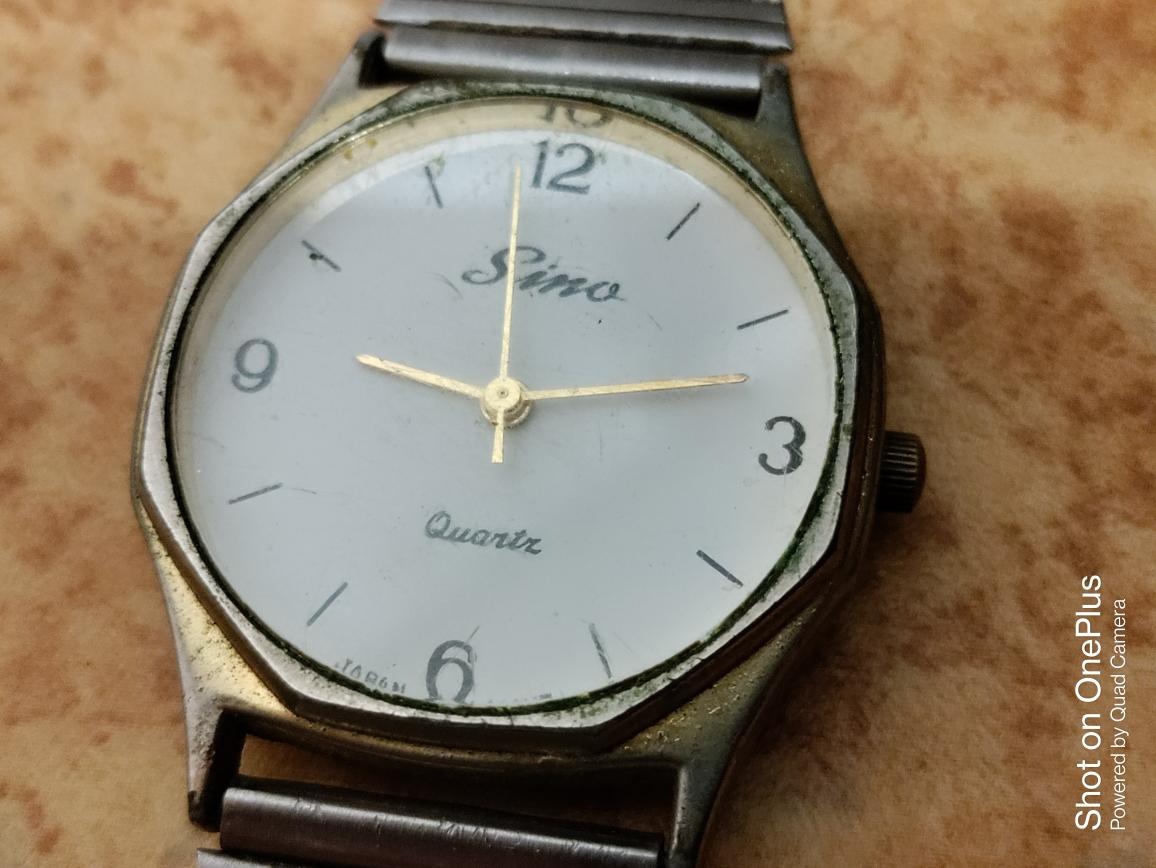 SMĚS STARÝCH HODINEK VIZ.FOTO - 11