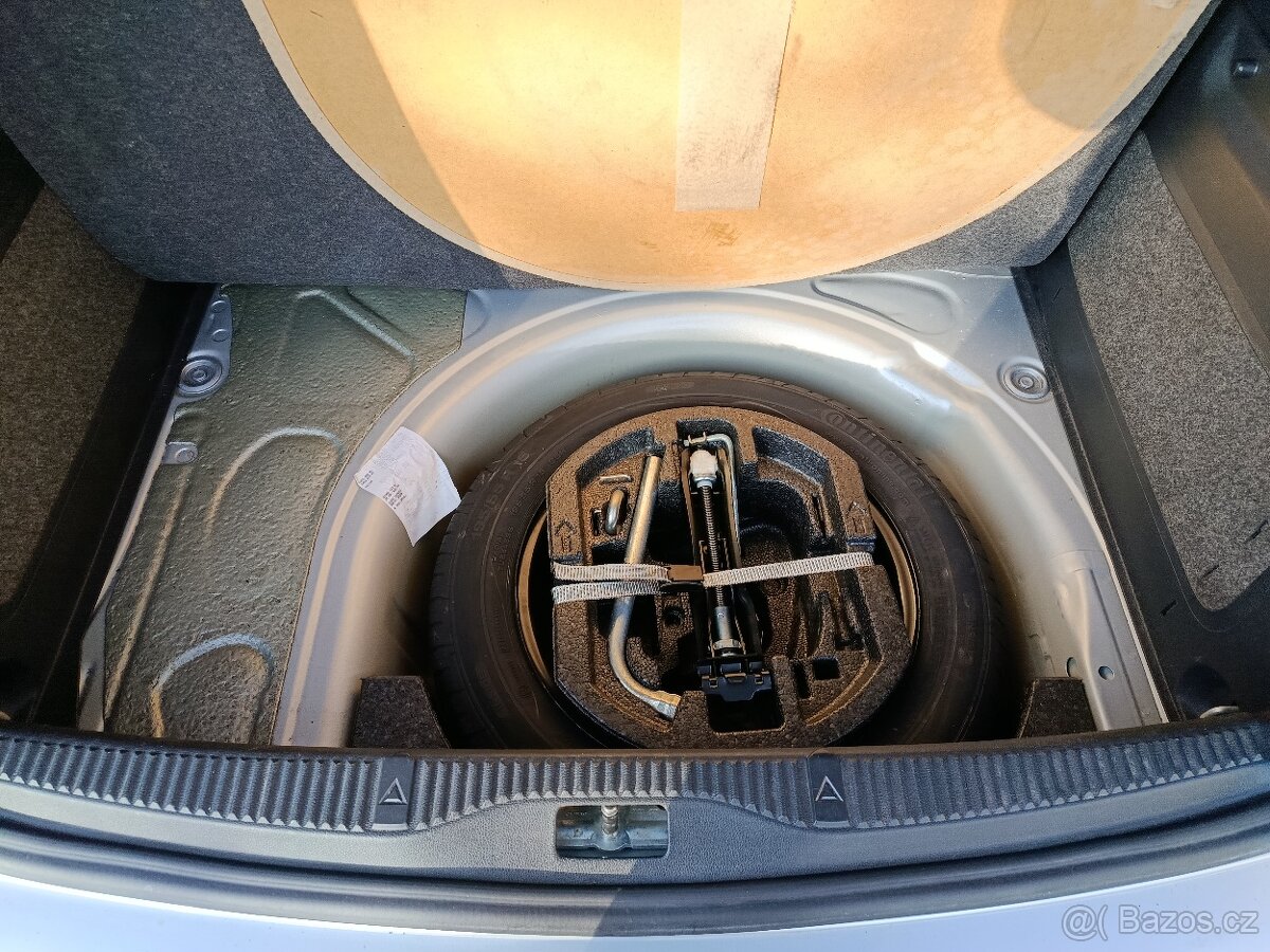 Roomster 1.4 benzín - 11