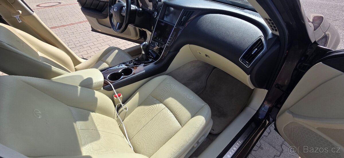 Infiniti Q50 - 11