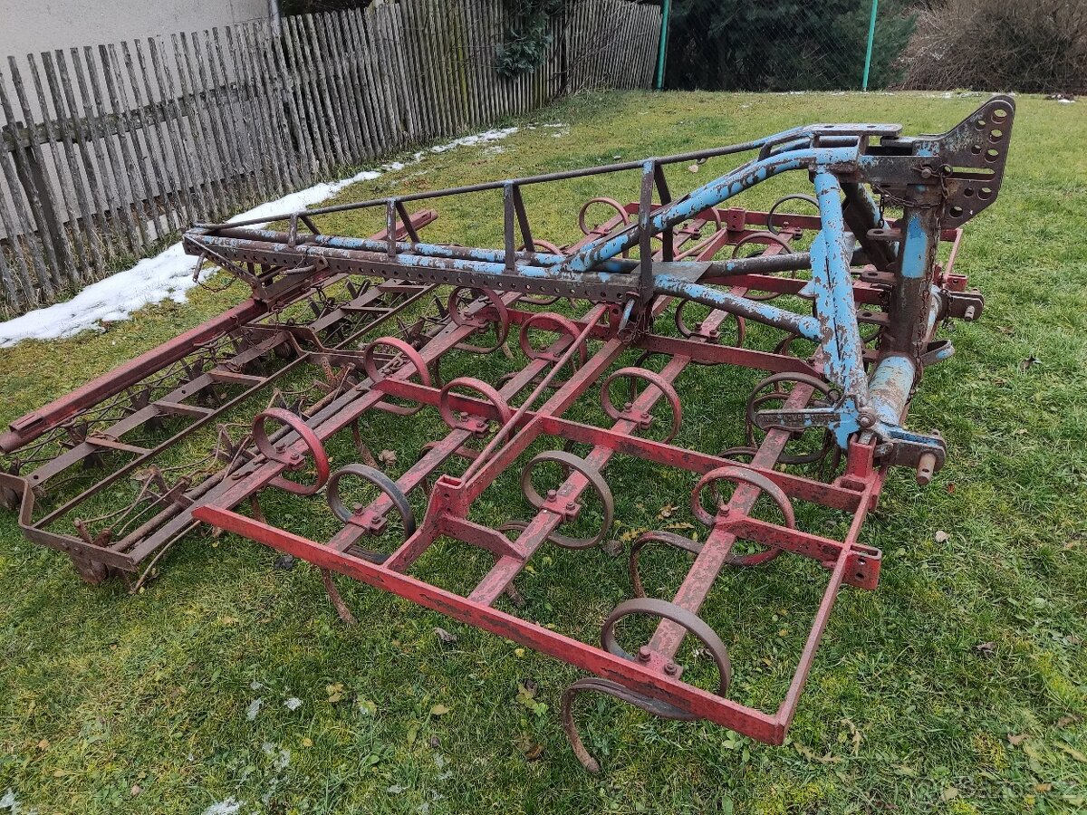 Kultivátor za Traktor - 11