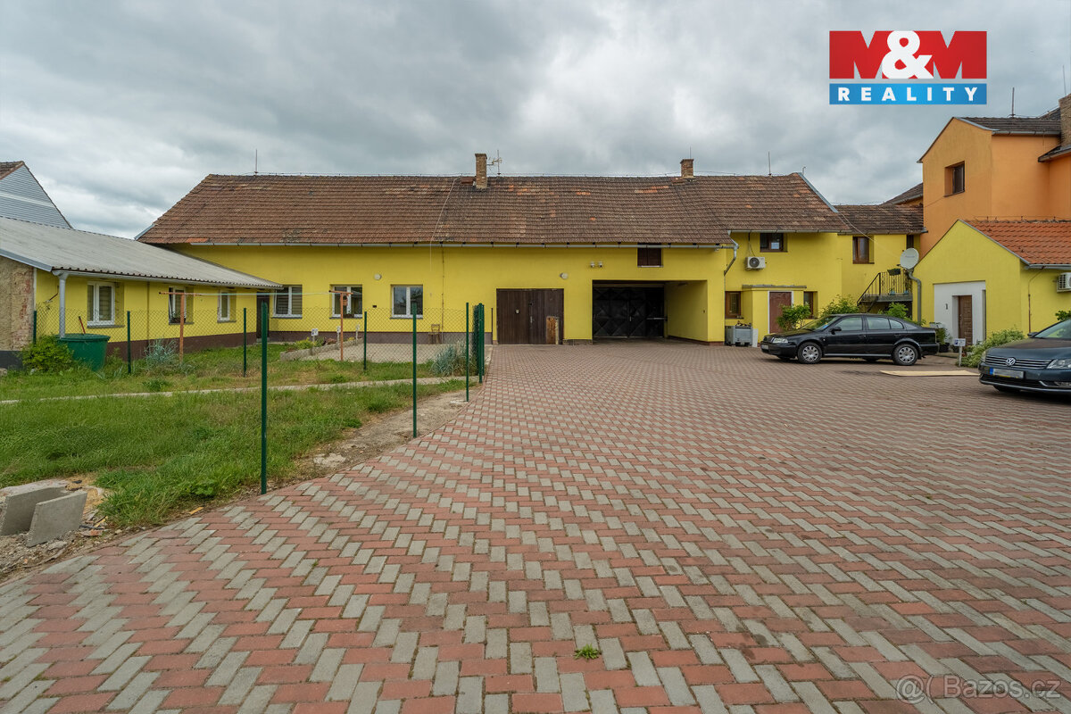 Prodej nájemního domu, 732 m², Černčice, ul. Husova - 11