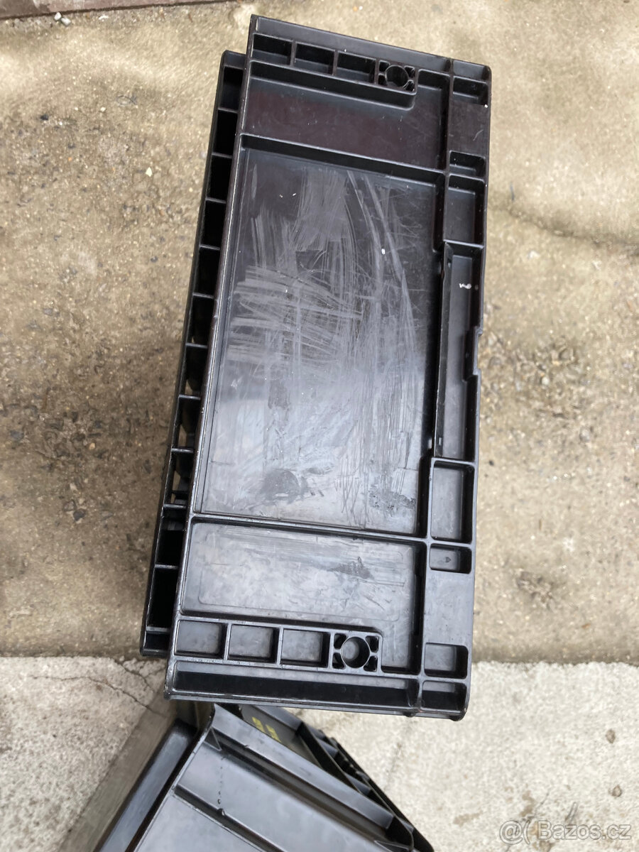 Plastová přepravka černá, ukládací box, tři typy za 150 kč - 11