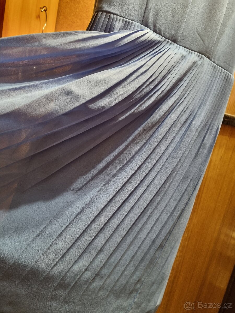 Elegantní společenské šaty - 11