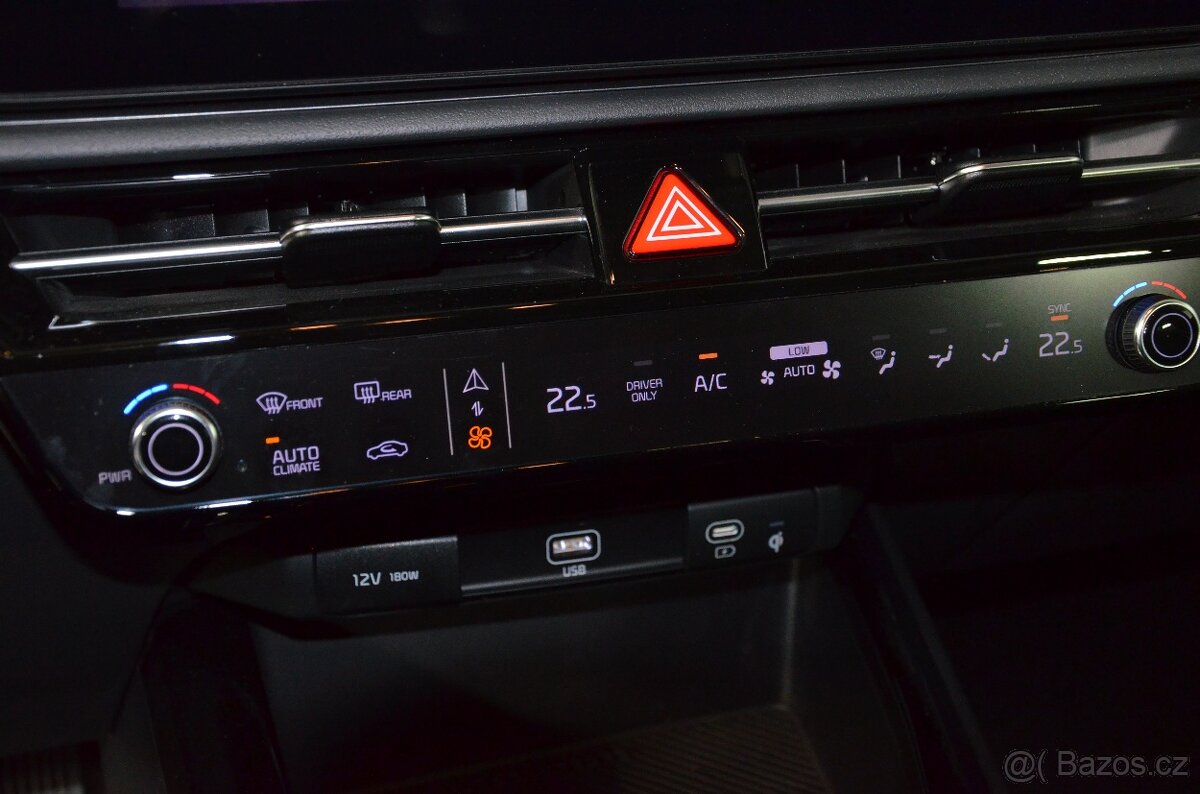 Kia E-Niro 64,8 kWh Style AT 150kW - 11