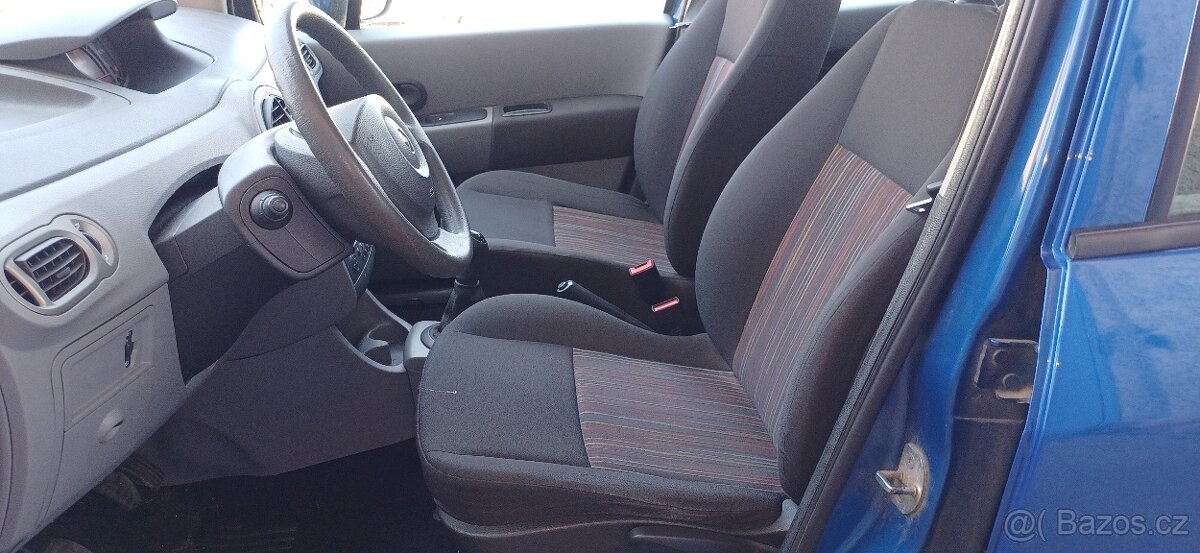 Renault Modus 1.2 i klimatizace - 11