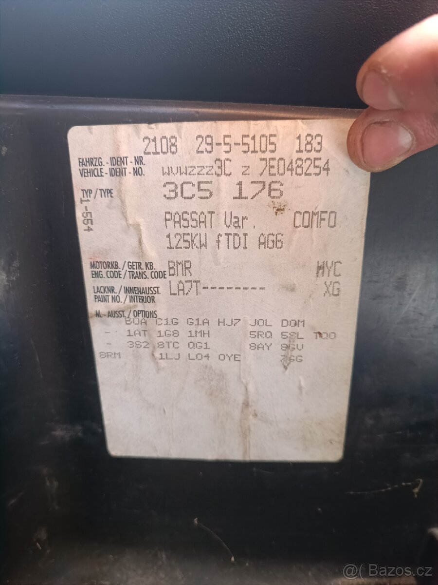 Passat B6 - náhradní díly - 11