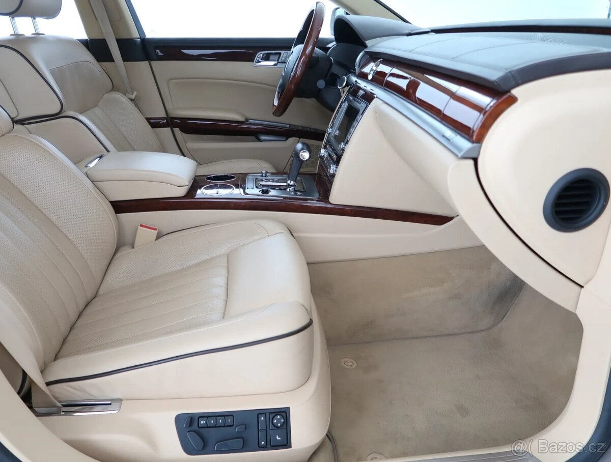 Volkswagen Phaeton 2011 6.0 W12 195714km 4x4 - 11