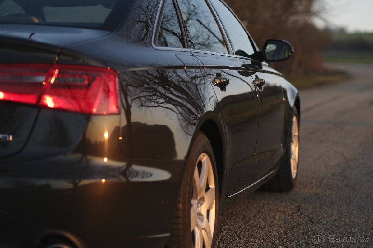 AUDI A6 2.8 V6 FSI manual, 2014, TOP STAV - 11
