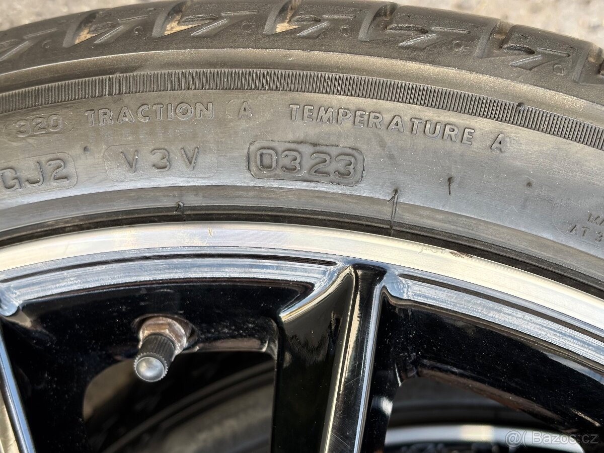 Mercedes R19 A class Mercedes CLA 5x112 Letní - 11