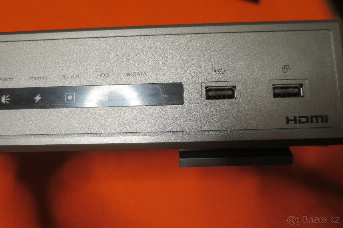 Bezpečnostní kamery se záznamovým zařízením AVTECH-3x - 11