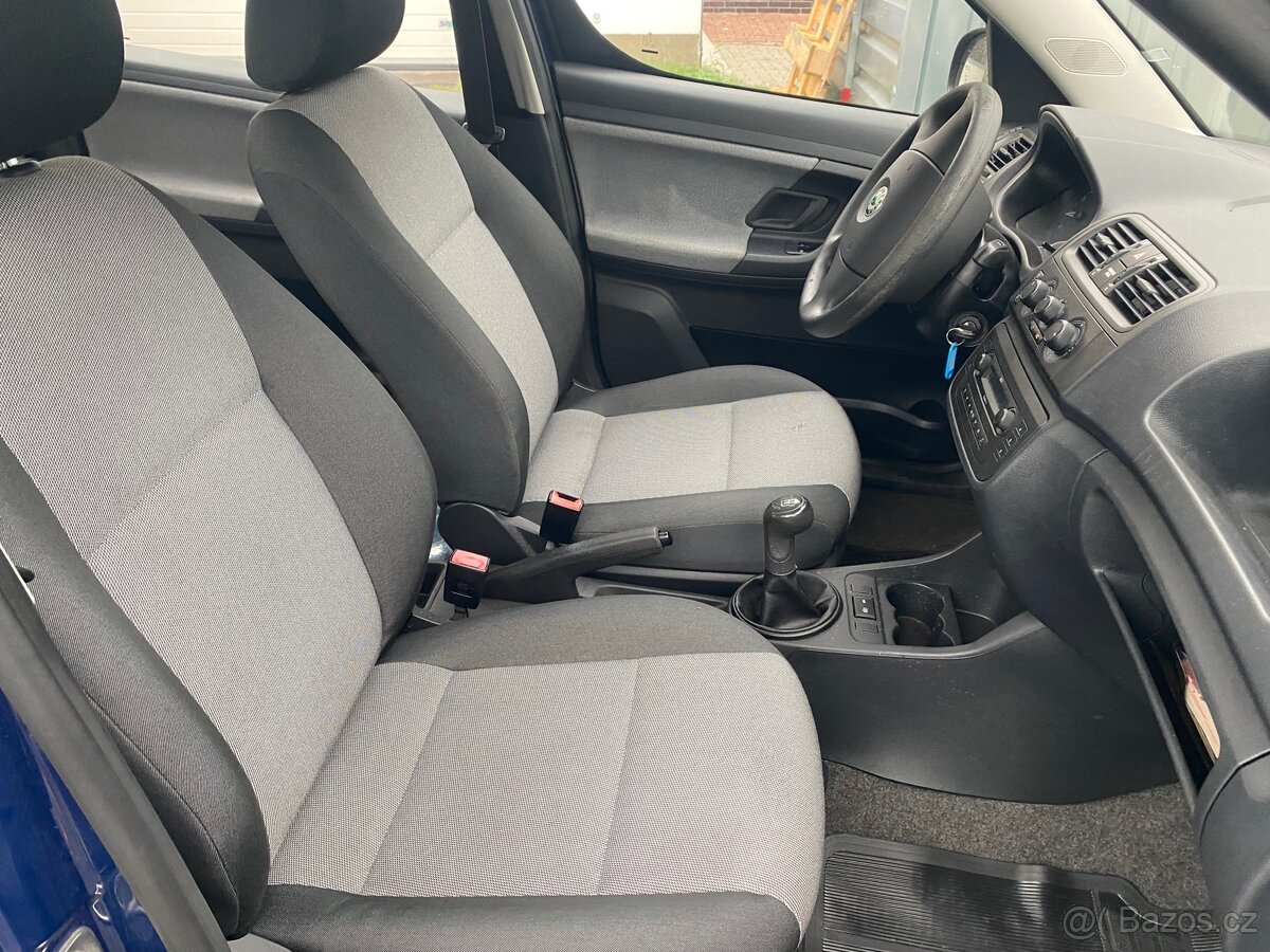 Škoda Roomster 1.4i 16V - 11