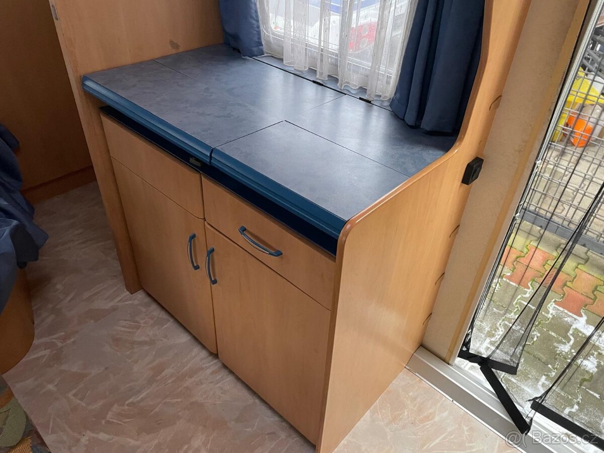 Hobby de luxe 440, 4 osoby, stan, bojler, sprcha, fr.postel - 11