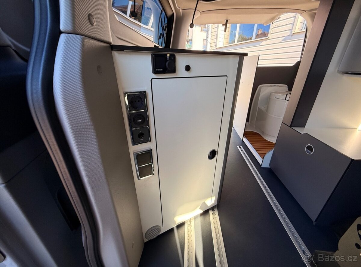 KARMANN MOBIL DUNCAN 550 - TOP CENA - 11