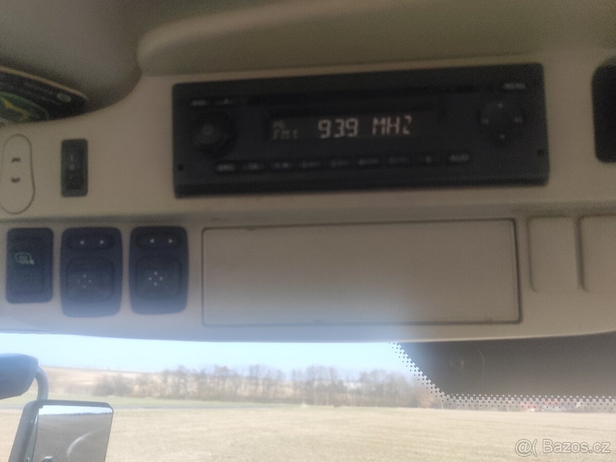 John Deere 6175R - 11