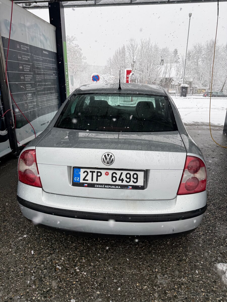Volkswagen Passat 1.9 TDI Manual 6 rychlosti b5.5 96kw - 11