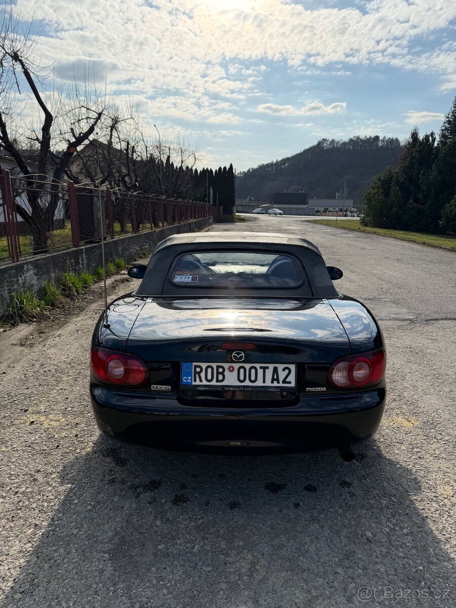 Mazdu MX-5 1.8VVTI - 11