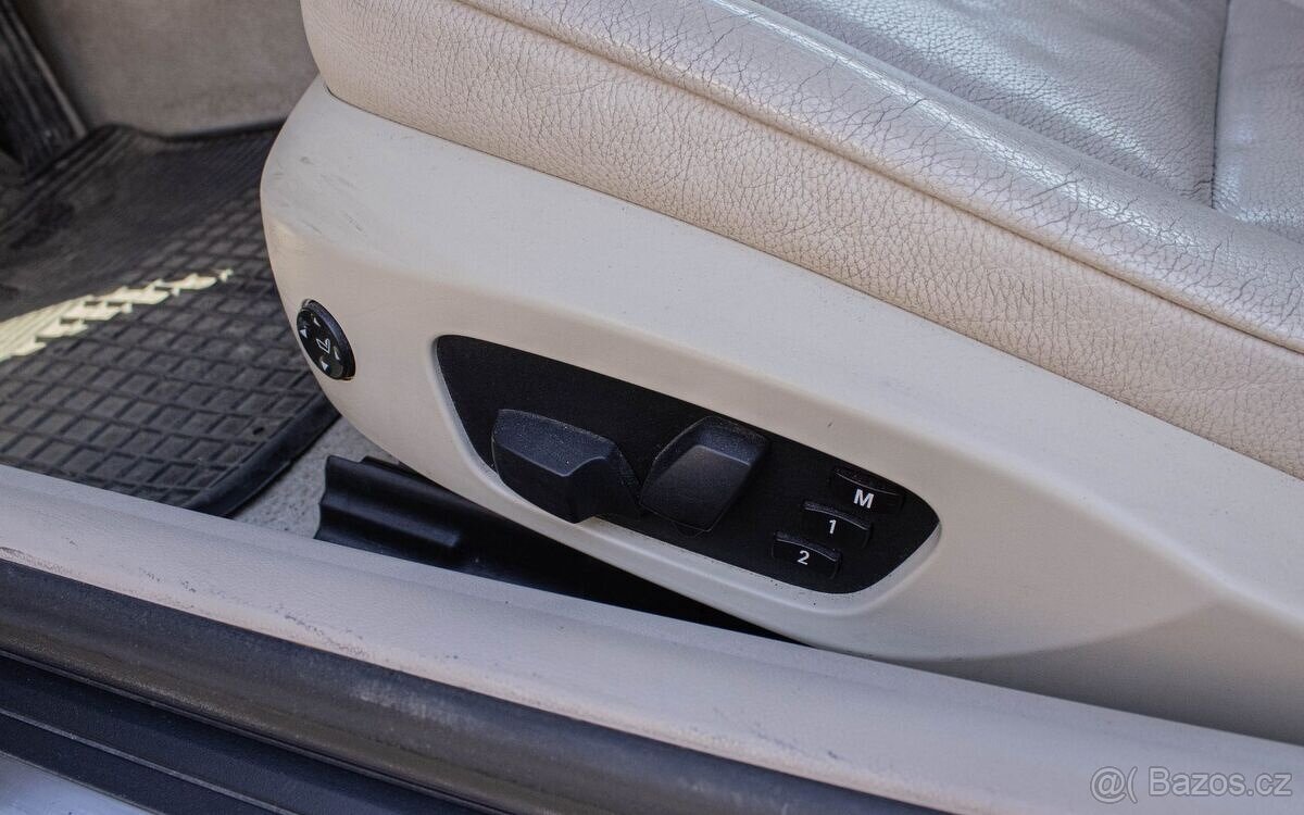 BMW 330D E93 2007 - 11