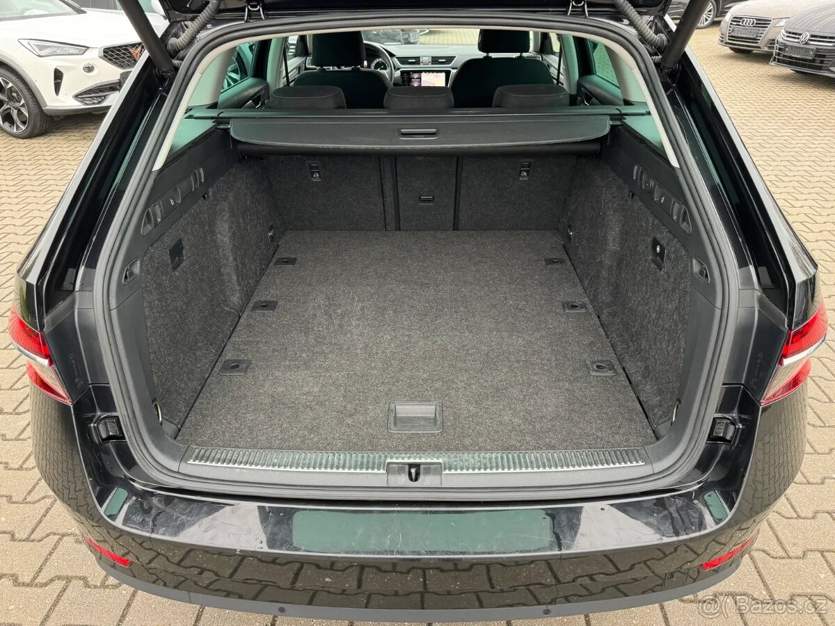Škoda Superb style 4x4 TDI 140kw DSG/kamera/matrix/Columbus - 11