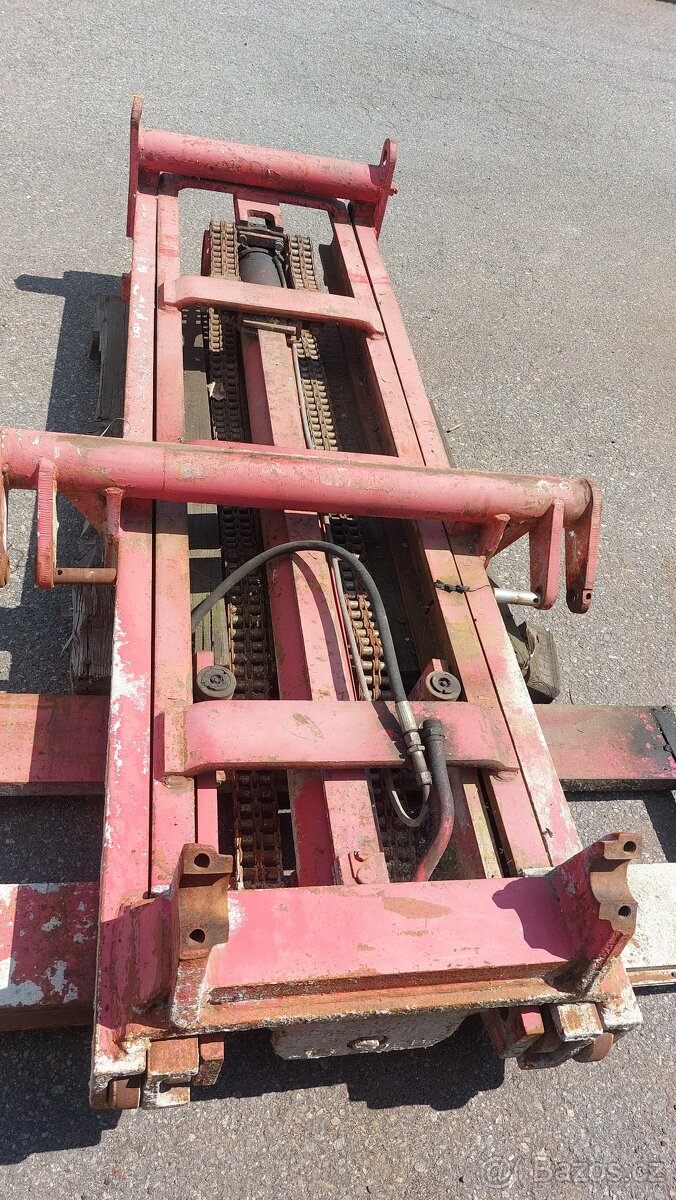 Zvedací zařízení - 11