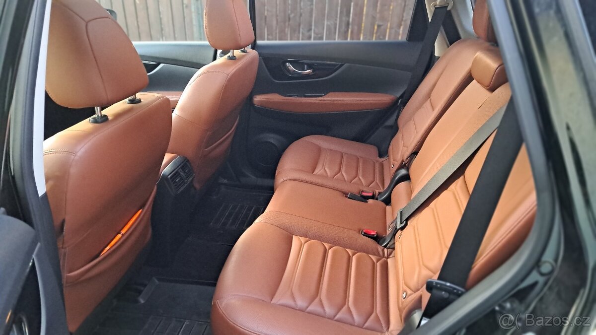 Prodám Nissan X-Trail T32 - 11