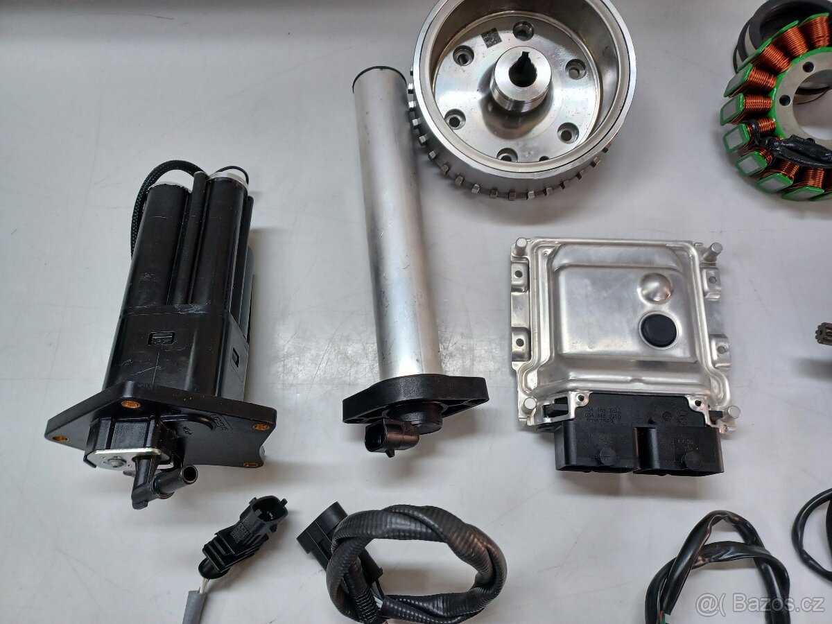 KTM 890 R / 790 - DÍLY MOTORU A ELEKTRO - 11