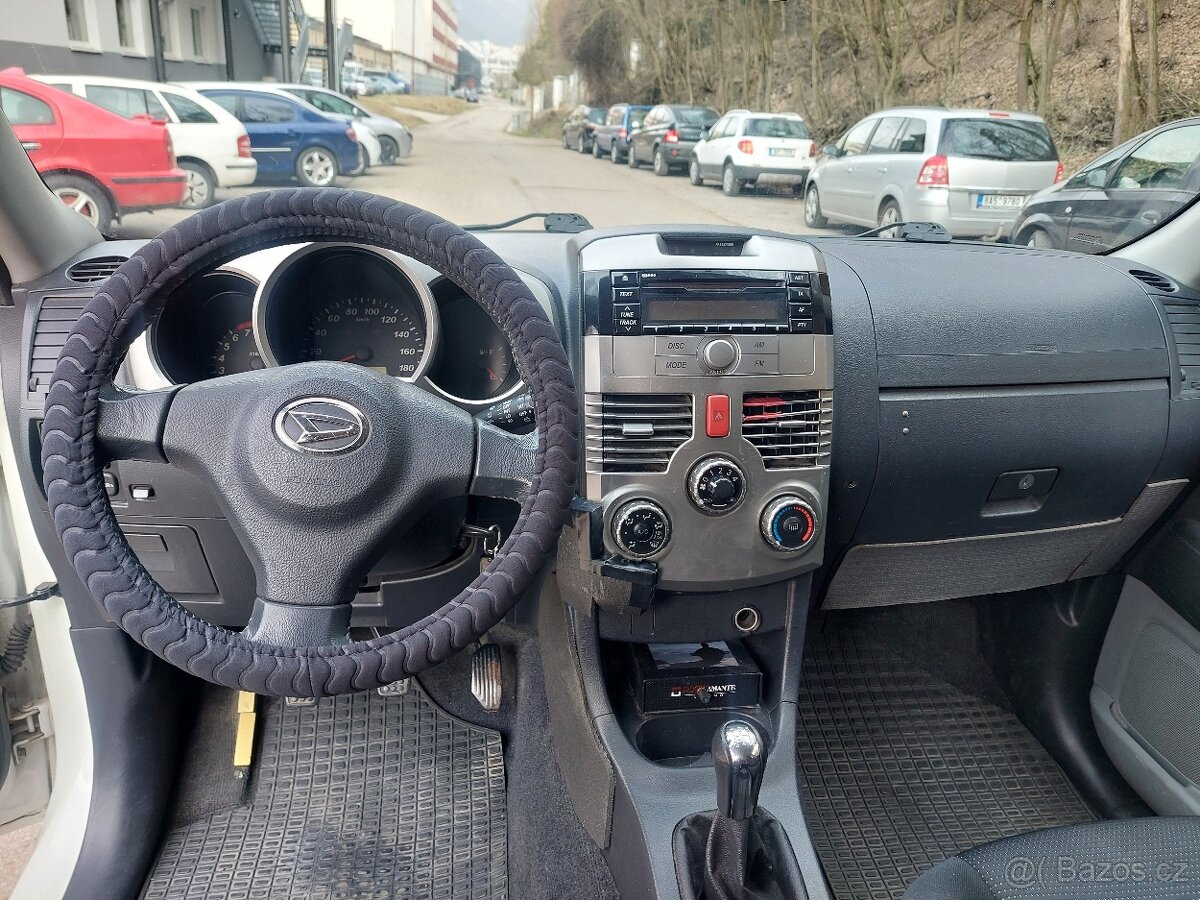 Daihatsu Terios 1.5, 77kw, 4x4, rok 2008... - 11