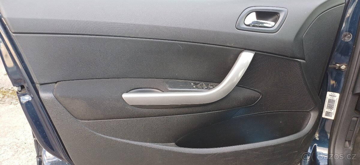 Peugeot 308, 1,6 HDi - 11