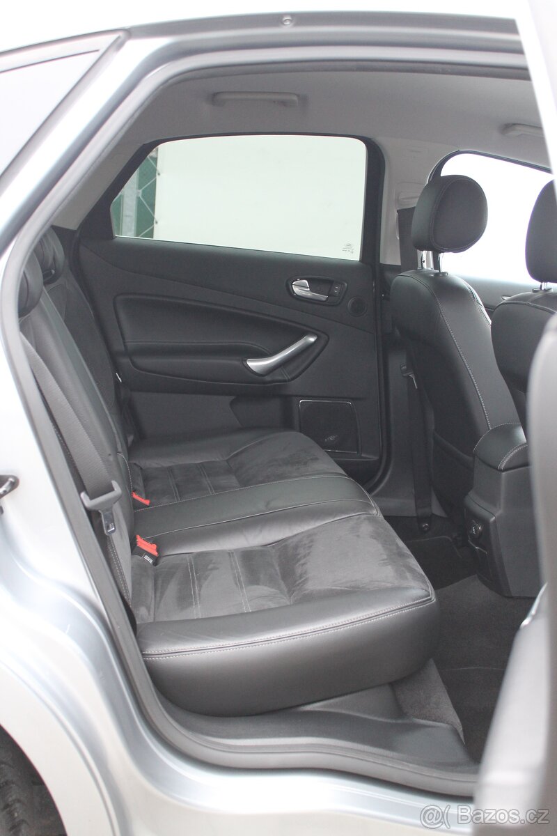 Ford Mondeo 2.2TDCI 129kW TITANIUM + PRAV. SERVIS + 1MAJ - 11