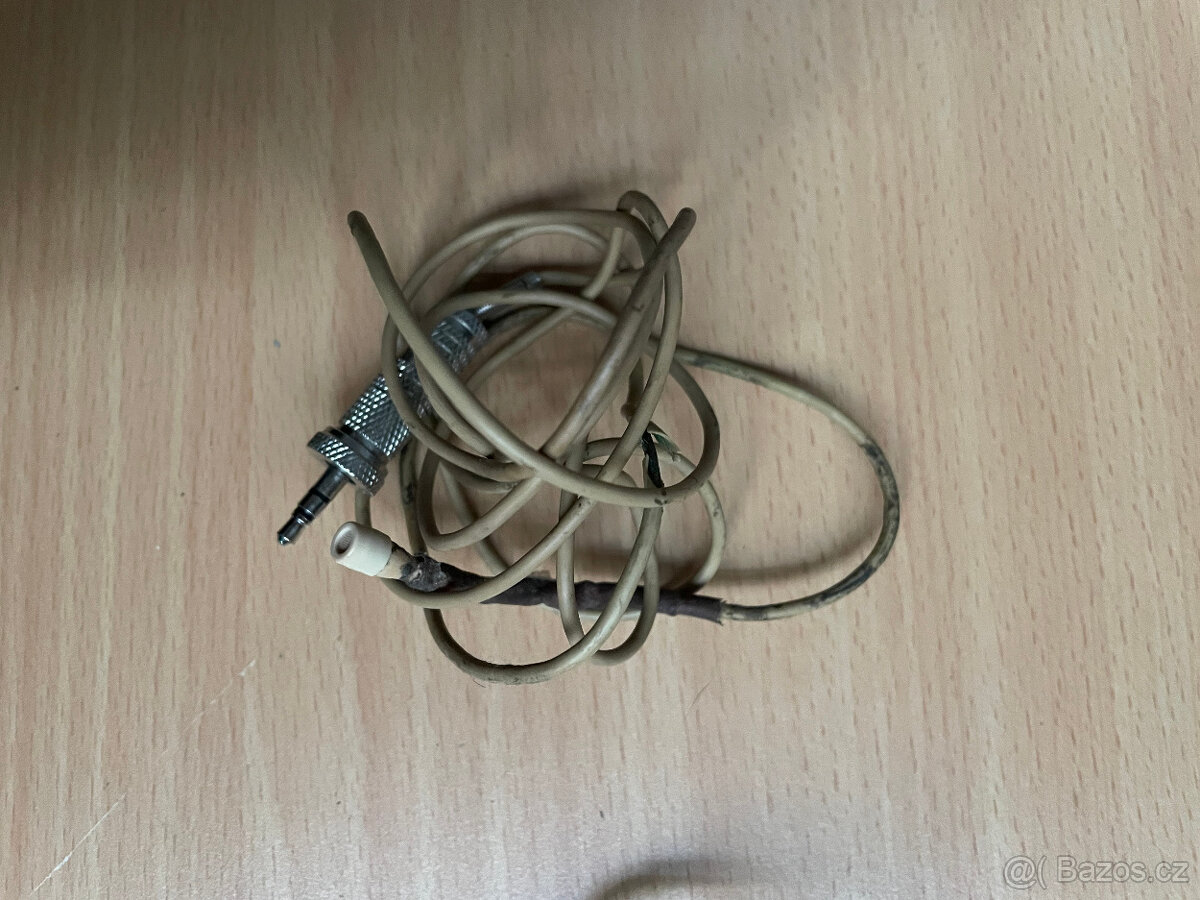 Sennheiser bezdrátová sada - 11