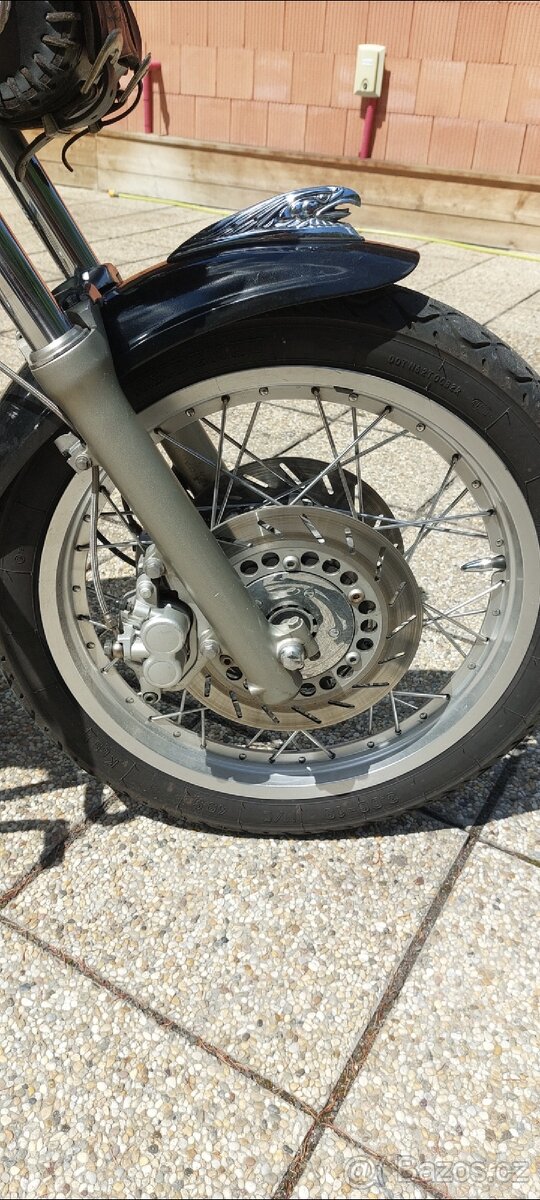 Yamaha xv750 Virago - 11
