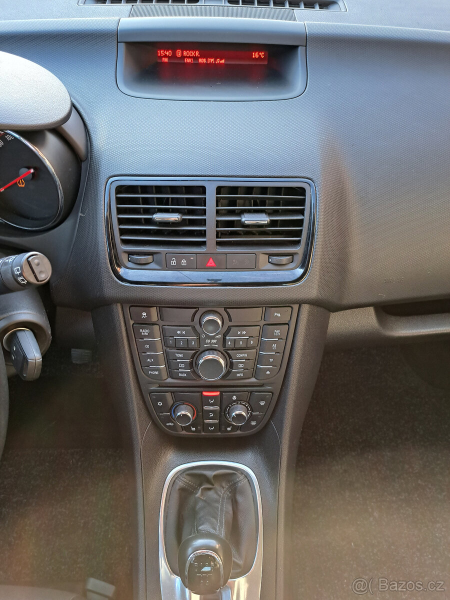 OPEL MERIVA 1.4i 88kW TOP VÝBAVA - 11