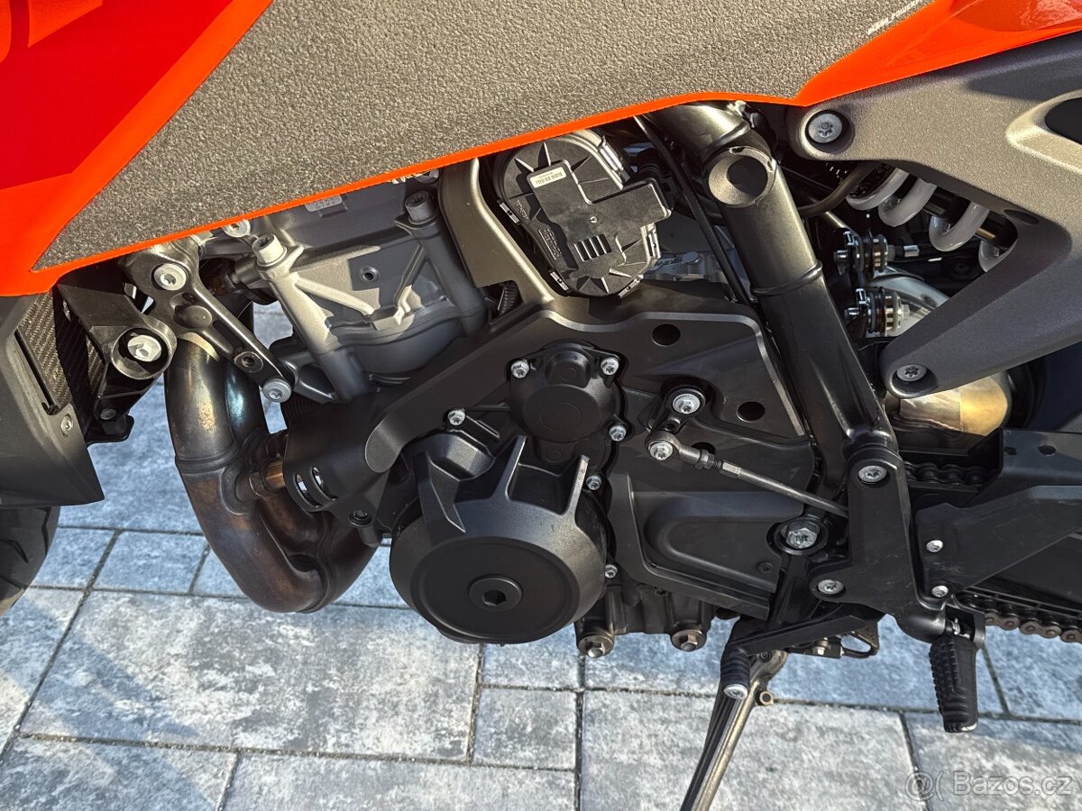 KTM Duke 990 Tech Pack 90 kW - 11