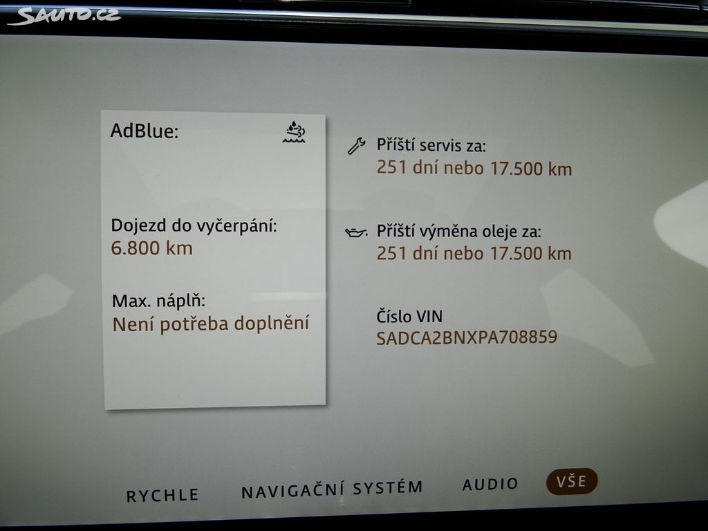 Jaguar F-Pace BLACK, D200 AWD R-Dynamic Panorama - 11