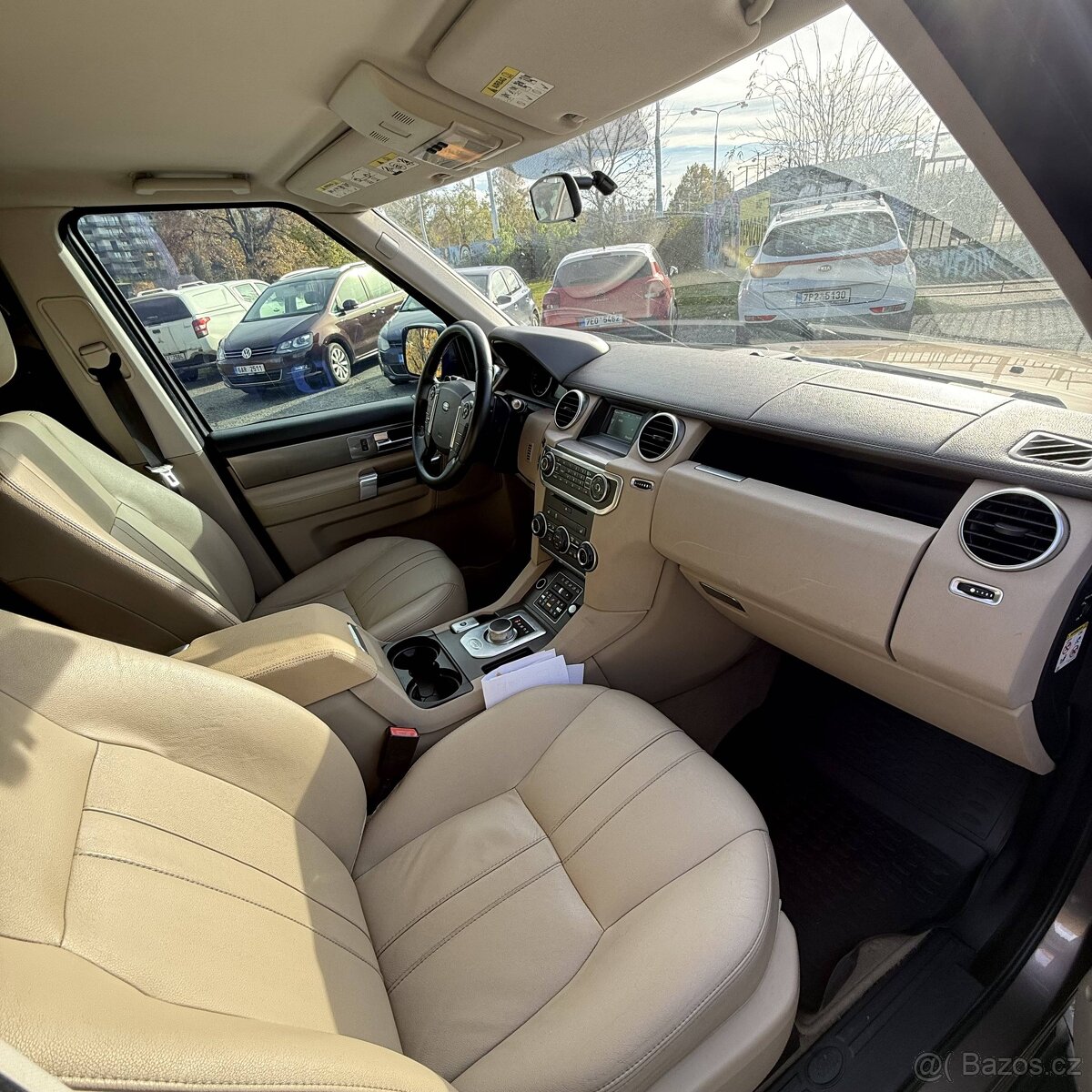 Land Rover Discovery, Discovery4 3,0 SDV6 7mist Ojeté, 2014, - 11