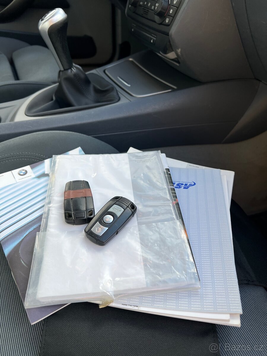 BMW E87 118i, Manuál, Tažné, PDC - 11