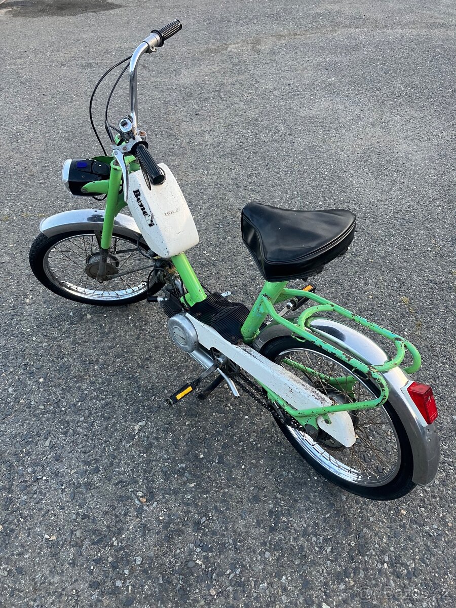 Benelli moped - 11