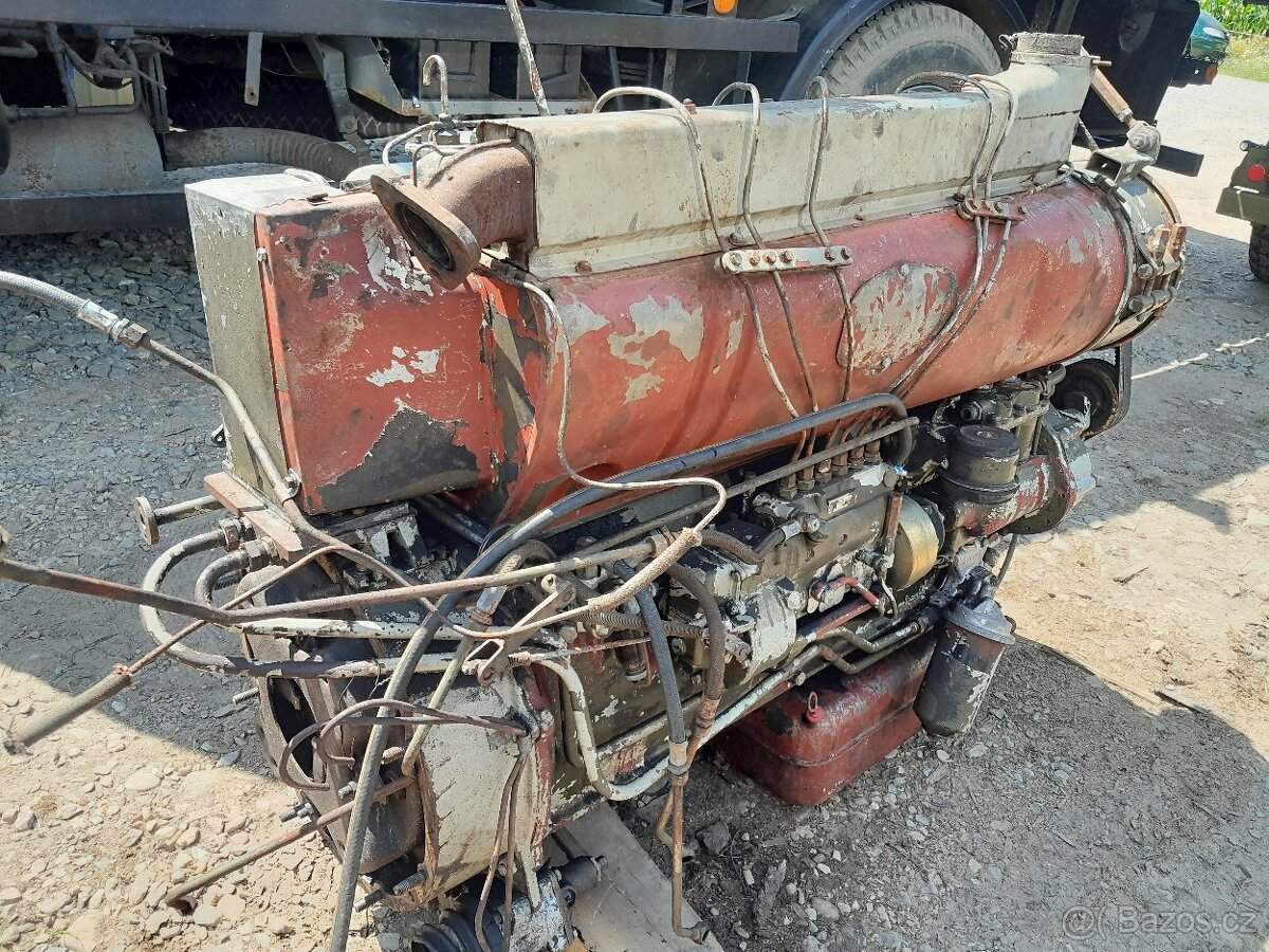 Praga V3S M2 motor - 11