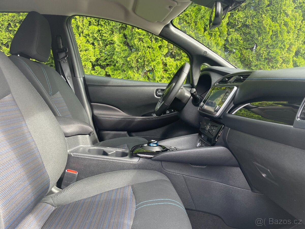 Nissan Leaf N-CONNECTA - WINTER PAKET - najeto 7.000 km - 11