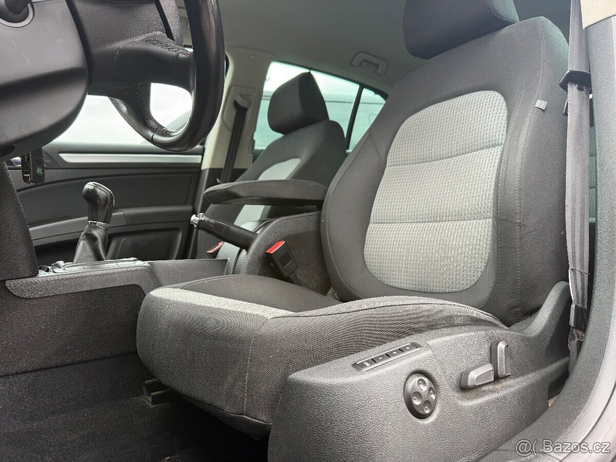 Škoda Superb II 1.4tsi 92kw /tažné/senzory/2011 - 11