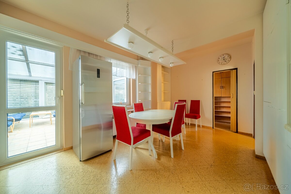 Rodinný dům 4+1 na prodej, UH, Mařatice, Vl. Perutky - 11