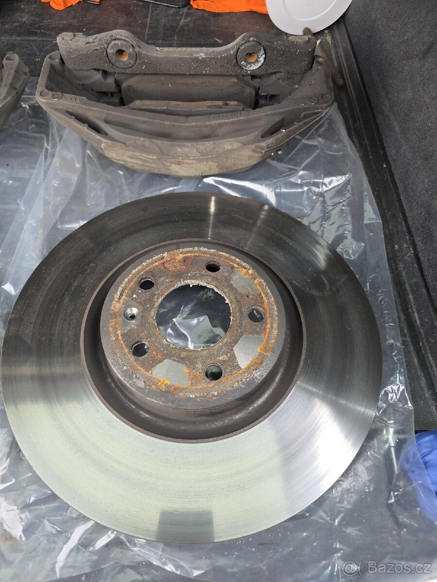 Brzdy brzdové třmeny brzdové kotouče Vw touareg CR7 MLB - 11