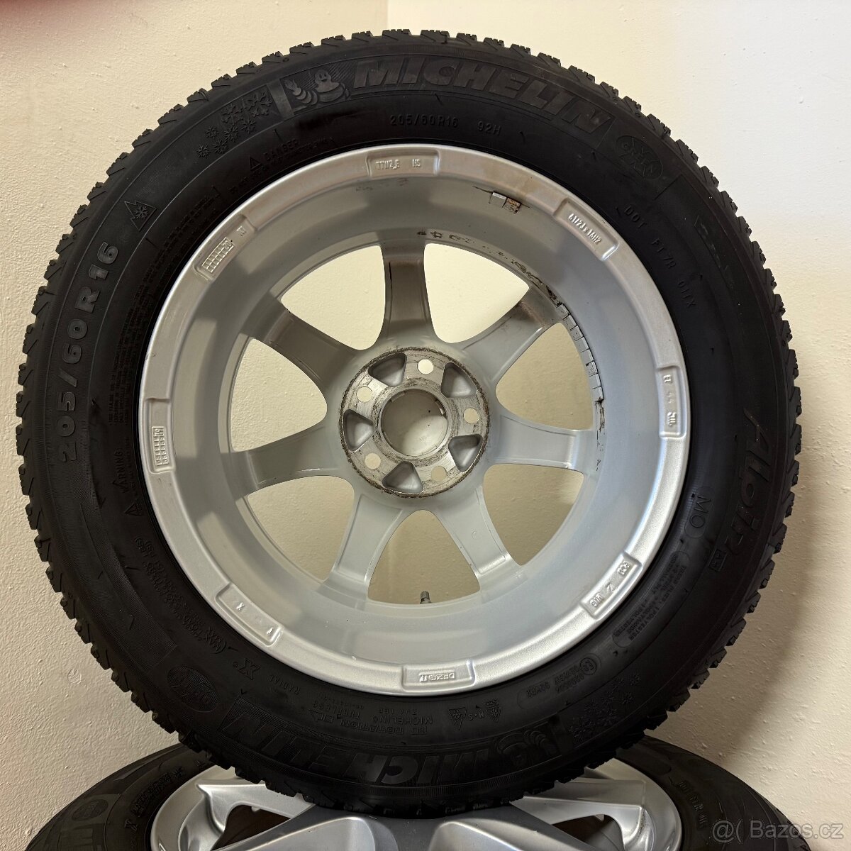 AUDI/VW TOURAN 5x112 R16 ET44+ZIMNÍ 205/60R16 6,5/6mm - 11