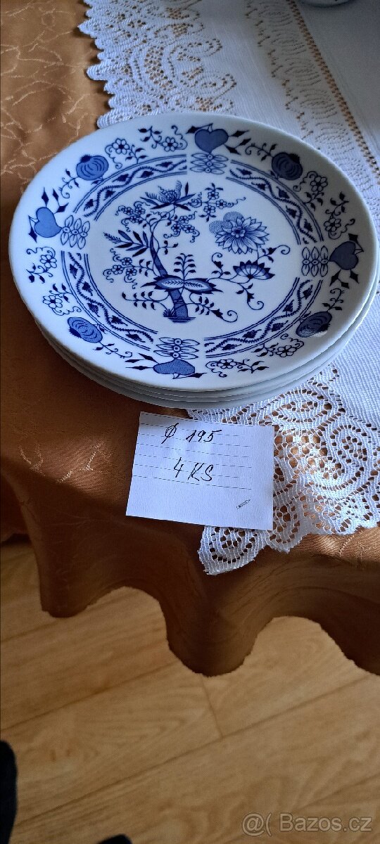 Prodám jídelní soupravu "cibulák,, - 11