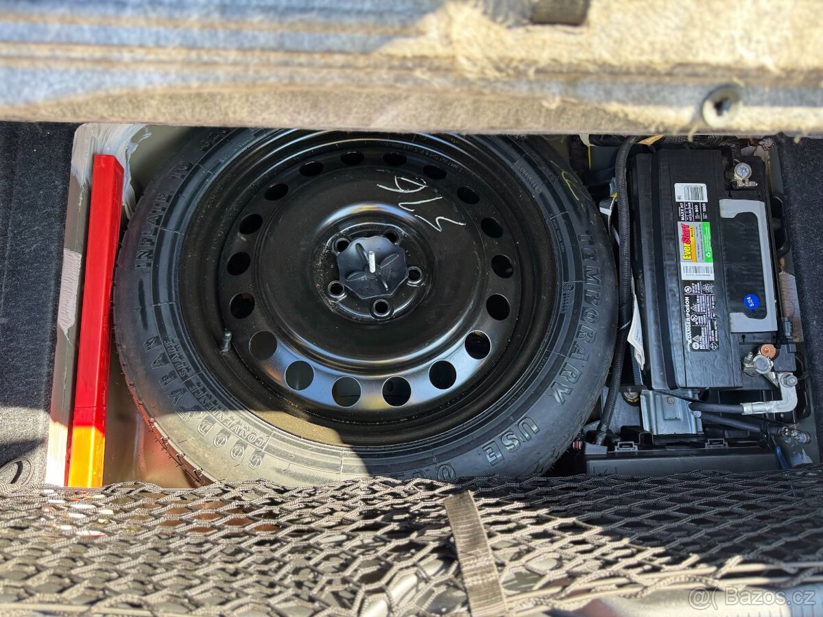 Dodge Charger 2015 5,7 V8 - 11