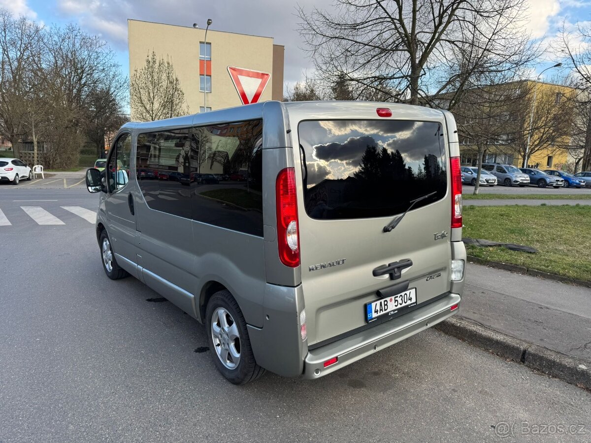 Renault Trafic - 11
