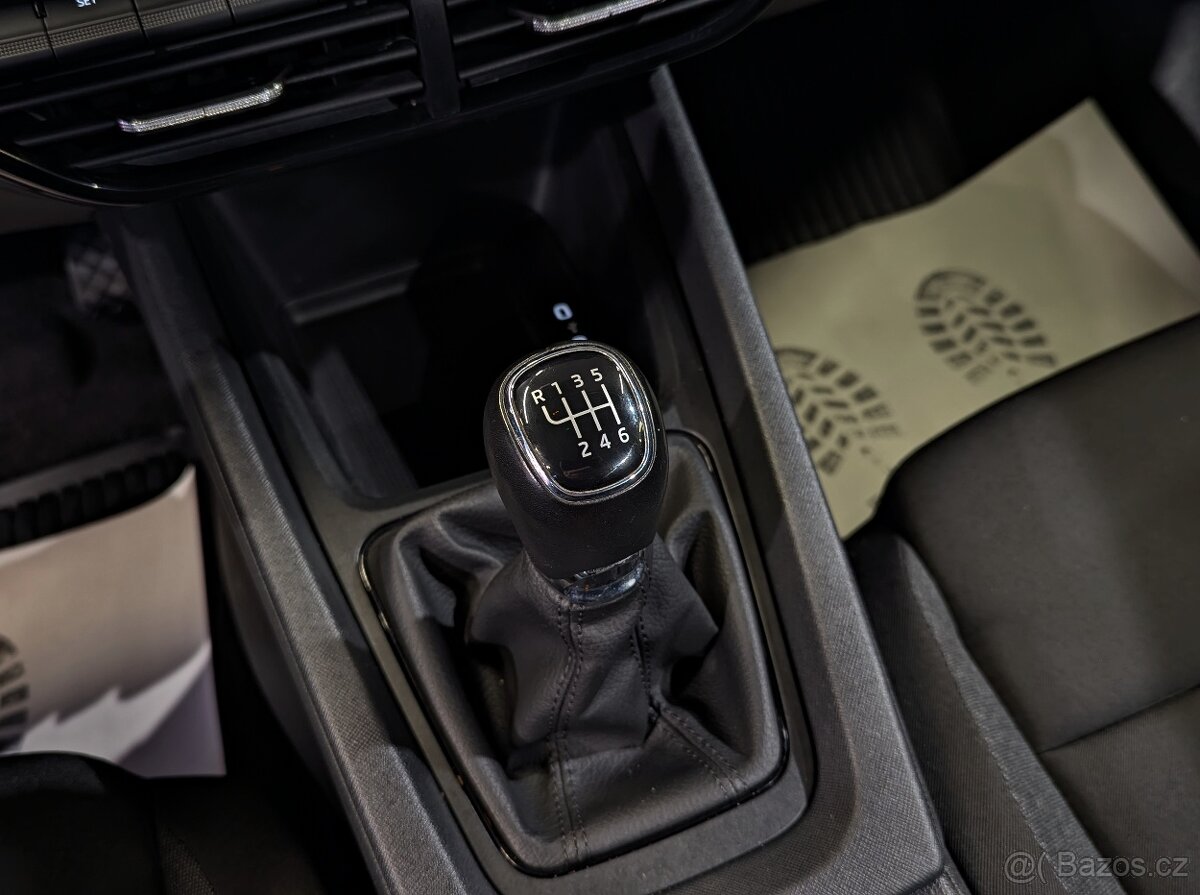 Škoda Octavia 1.5 TSi 110kW LED, LANE, DPH - 11