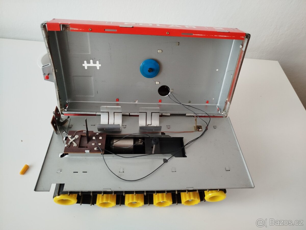 Prodám plechové hračky pro sběratele - 11